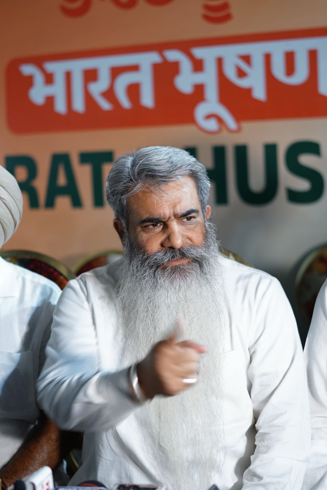 ਜੇਕਰ ਸੱਚਮੁੱਚ ਮੇਰੀ ਵਿਜੀਲੈਂਸ ਬਿਊਰੋ ਵਿੱਚ ਚੱਲਦੀ ਹੈ, ਤਾਂ ਭਗਵੰਤ ਮਾਨ ਨੂੰ ਅਸਤੀਫਾ ਦੇ ਦੇਣਾ ਚਾਹੀਦੈ – ਆਸ਼ੂ